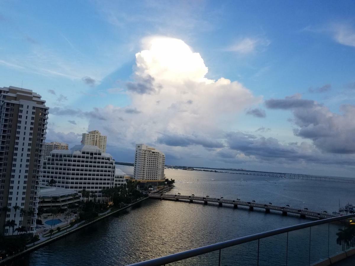 Iconbrickell Apartment Маями Екстериор снимка